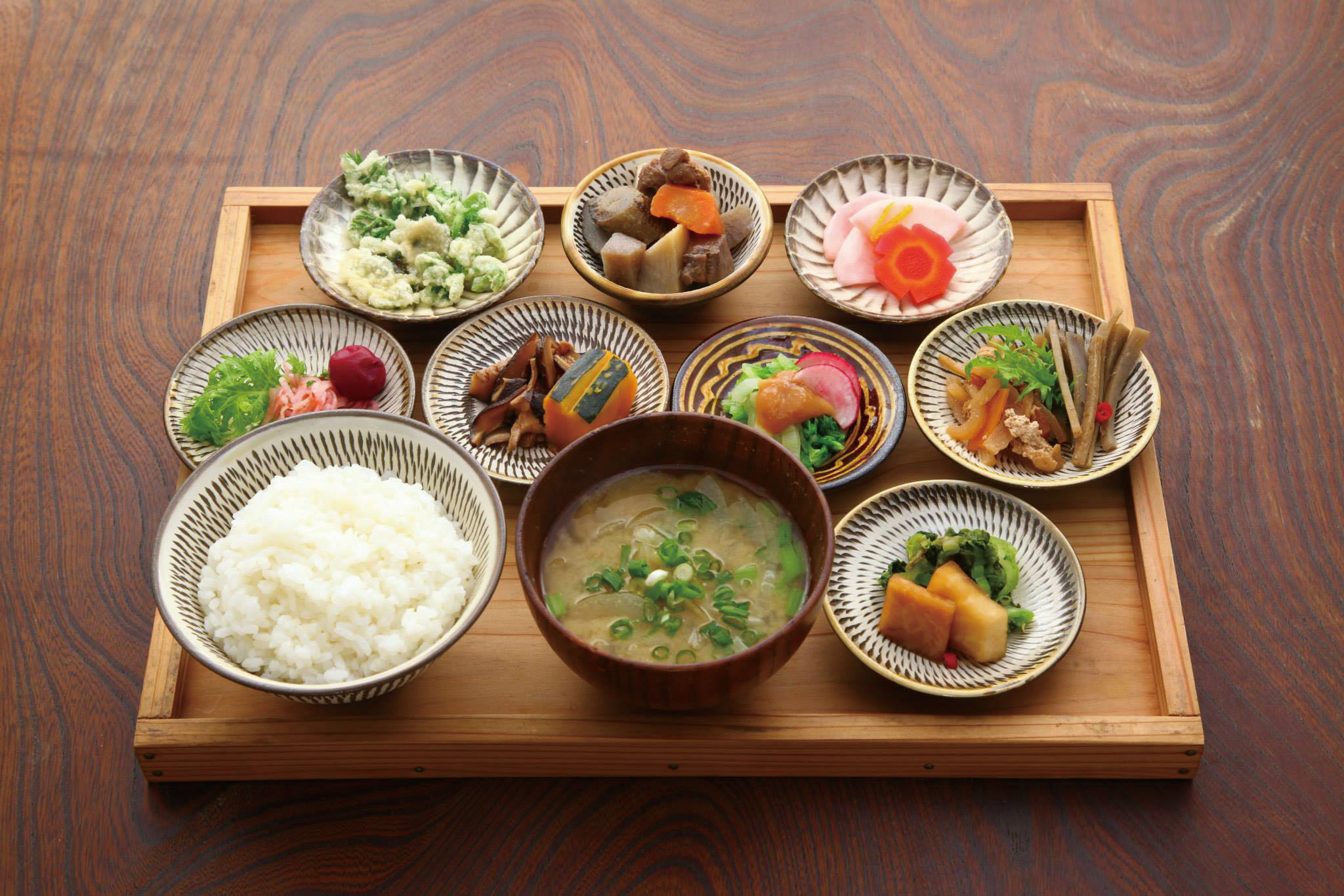 おすそわけ野菜のレストラン松原